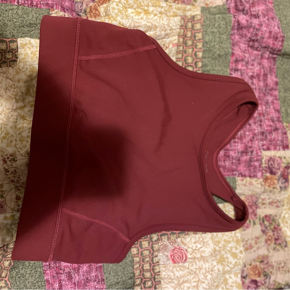 Size small sports bra